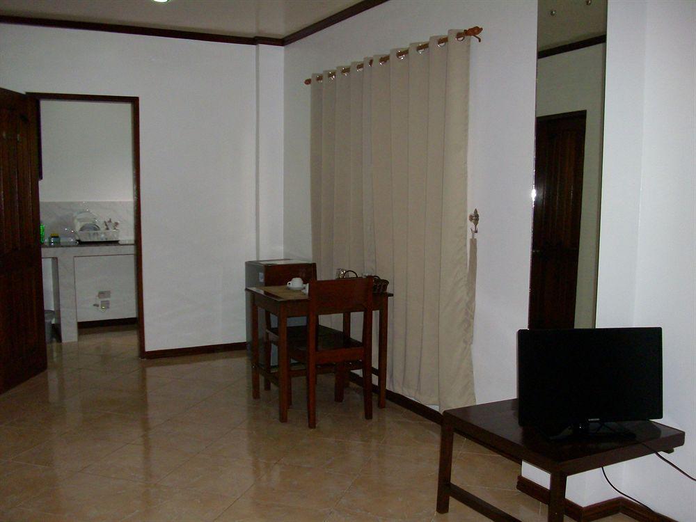 Greenyard Resort Manoc-Manoc
